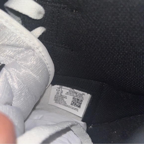 Jordan 1 High Dark Mocha - Picture 13 of 16